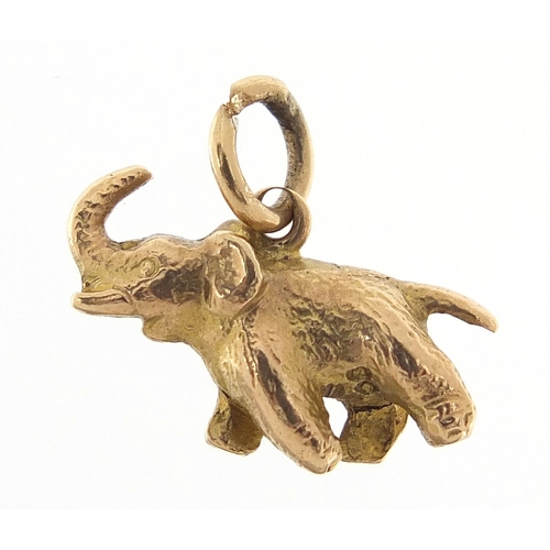 275 - 9ct gold elephant charm, 1.6cm wide, 2.6g