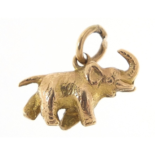 275 - 9ct gold elephant charm, 1.6cm wide, 2.6g