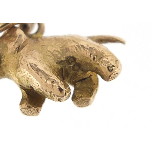 275 - 9ct gold elephant charm, 1.6cm wide, 2.6g