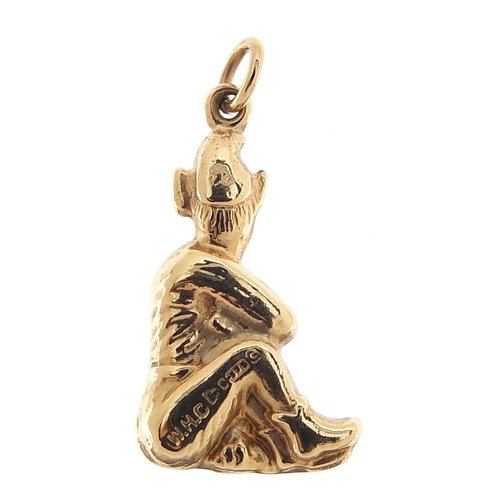 344 - 9ct gold garden gnome charm, 2.0cm high, 0.8g