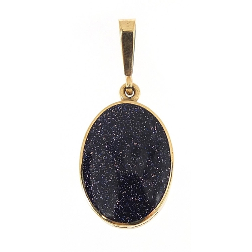 234 - 9ct gold opal pendant, 2.9cm high, 2.1g