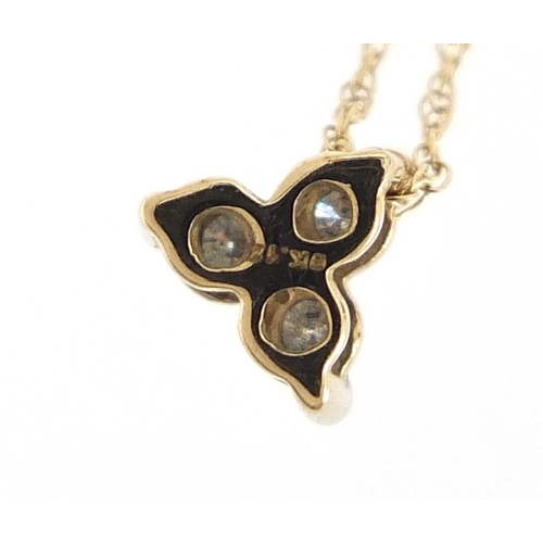 346 - 9ct gold diamond cluster pendant on a 9ct gold necklace, 6mm high and 46cm in length, 0.8g