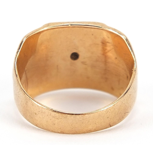 99 - 9ct rose gold signet ring set with a diamond, size Q, 9.2g