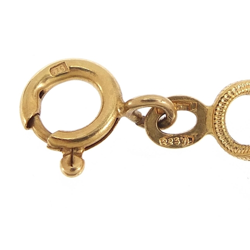 205 - 18ct gold bracelet, 20cm in length, 6.8g