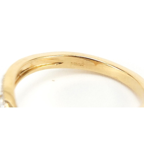 43 - 18ct gold diamond herringbone ring, size P/Q, 3.2g