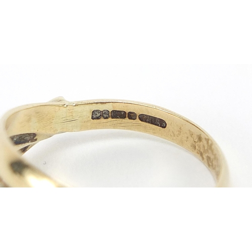 214 - 9ct three tone gold ring, size O, 2.8g