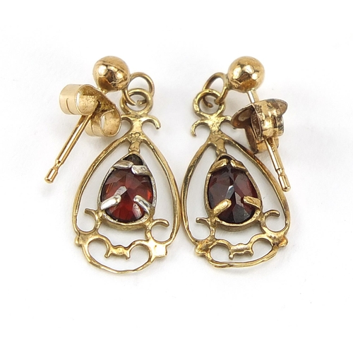 263 - Pair of 9ct gold garnet tear drop earrings, 2.1cm high, 1.1g