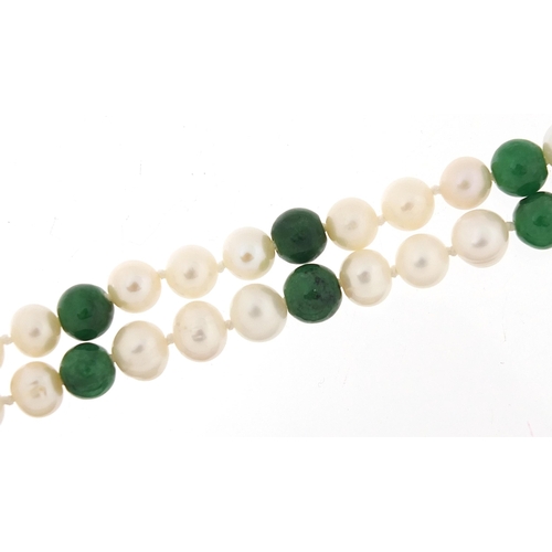 321 - Freshwater pearl and green jade bead necklace with 18ct gold clasp, 44cm in length, 29.5g