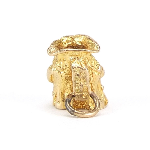 339 - 9ct gold Toby jug charm, 1.1cm high, 2.1g