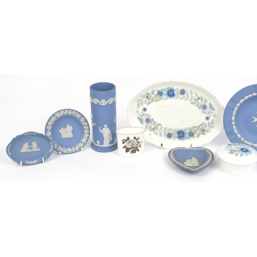 172 - Assorted Wedgwood and Worcester ceramics including blue and white Jasperware vase, plates, pin dishe... 