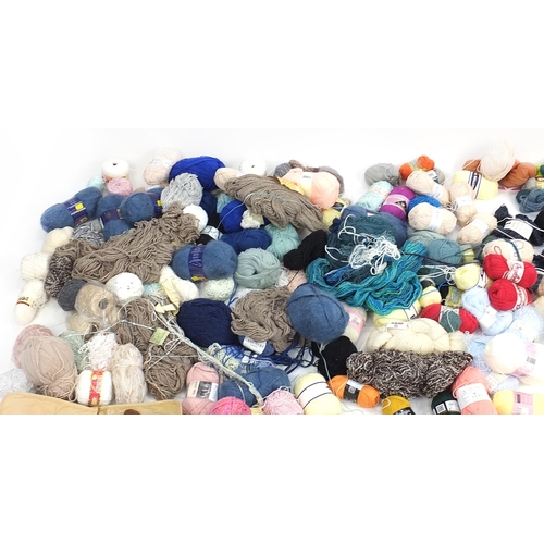 101 - Large quantity of knitting wools