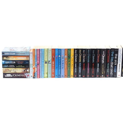 248 - Paperback novels, M.C. Beaton, Erin Kelly, Carola Dunn, Tasha Alexander, Jo Walton, Anne Cleeves, Ka... 