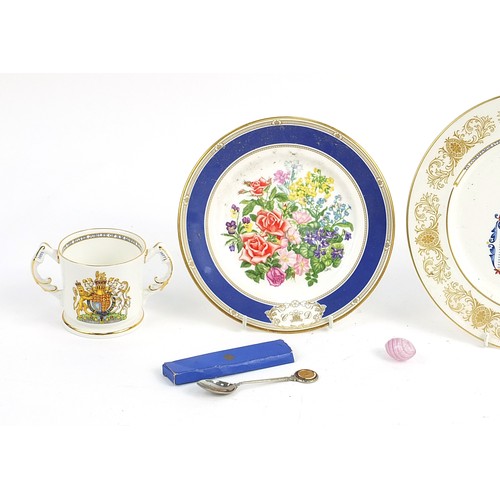 198 - Commemorative ceramics including Aynsley Kings & Queens of England twin handled mug, plate and boxed... 