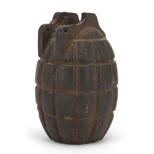 1583 - British military interest Mills grenade, 9cm high