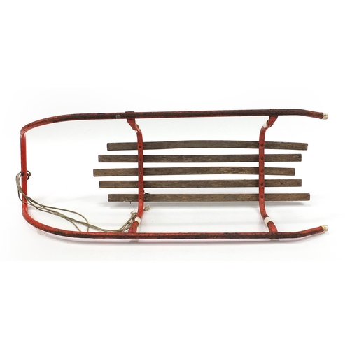 1166 - Vintage painted metal and wood sleigh, 100cm in length