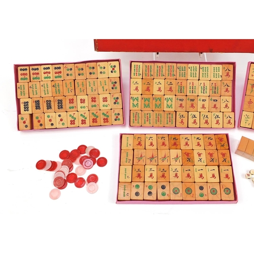 1485 - Chinese Mahjong set with box