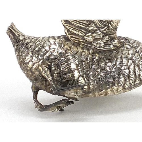 2277 - Continental model of a duck with outspread wings, 19cm wide, 78g