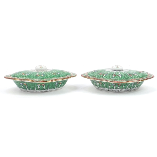 617 - Pair of Chinese Canton porcelain tureens and covers hand painted with cabbage leaves, each 27cm wide