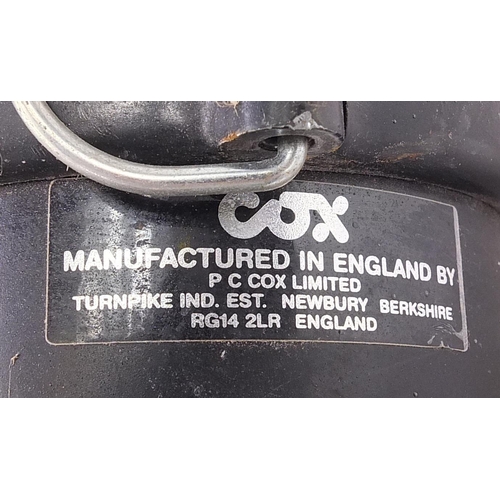 1087 - Cox pneumatic applicator numbered 825683, 65cm in length