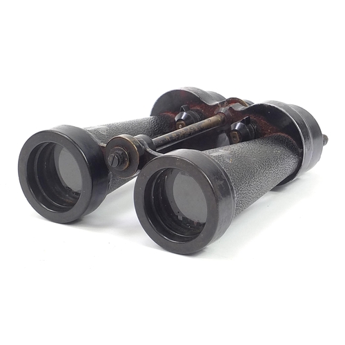 1585 - Pair of British military issue Barr & Stroud CF41 binoculars with leather case, serial number 73663,... 