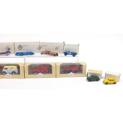 1066A - Fourteen collectable diecast vehicles, mostly with boxes, including Lledo, Lesney and Corgi