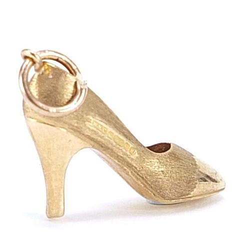 1937 - 9ct gold high heeled shoe charm, 2.2cm wide, 0.9g