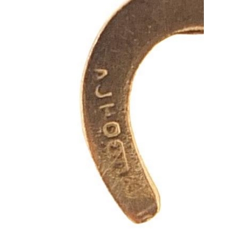 2139 - Two 9ct gold horseshoe charms, the largest 1.4cm high, 0.7g