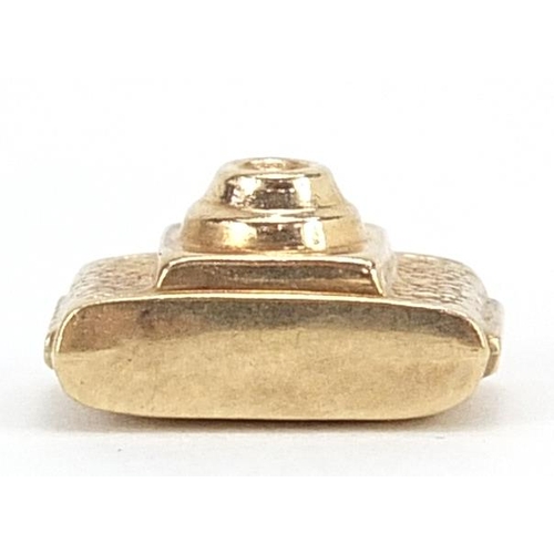 1984 - Unmarked 9ct gold camera charm, 1.5cm wide, 1.0g