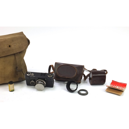 650 - Contax, vintage German camera with accessories