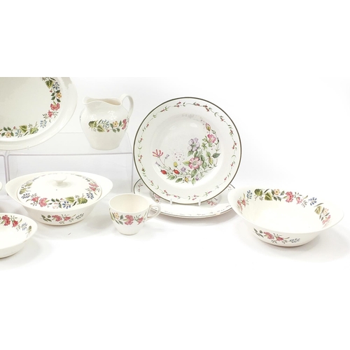 1160 - Wedgwood Box Hill dinner and teaware including lidded tureens, sauce boat and dinner plates, the lar... 