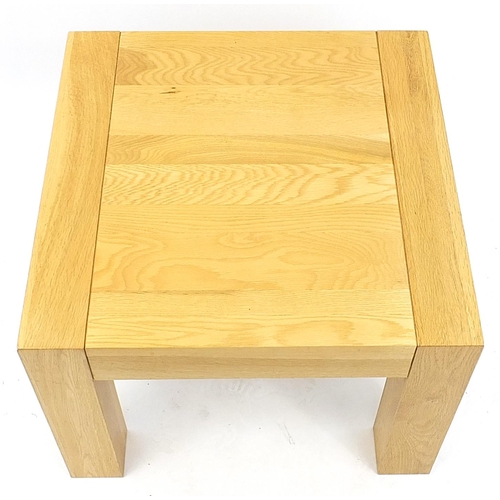 857 - Contemporary light oak coffee table, 40cm high  x 55cm square