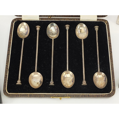 2285 - Victorian and later silver items including sugar tongs, set of six coffee bean spoons with fitted ca... 