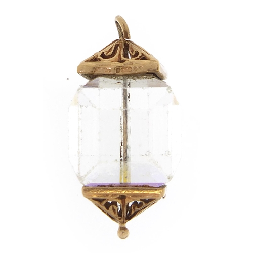 2091 - 9ct gold mounted crystal lantern charm, 2.6cm high, 8.3g