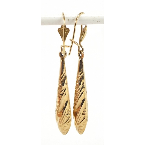 2089 - Pair of unmarked 9ct gold drop earrings, 4.2cm high, 1.1g