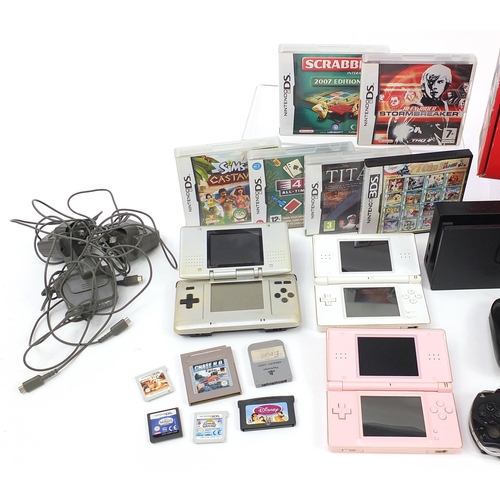 1518 - Collection of hand held games consoles with games including Nintendo DS, PlayStation PSP and Nintend... 