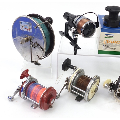 1330 - Vintage and later fishing reels including Alvey Snapper reel, Mitchell 622, K P Morritt Intrepid Sea... 