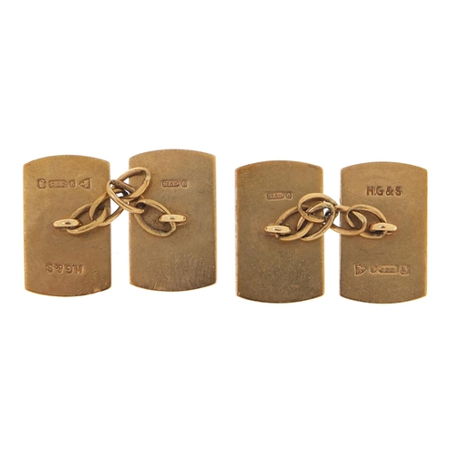 2043 - Pair of Art Deco 9ct gold cufflinks with engine turned decoration, 1.7cm high, 5.7g