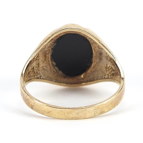 2108 - 9ct gold black onyx signet ring, size P, 3.6g