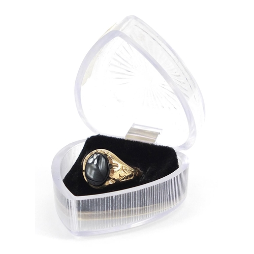 2108 - 9ct gold black onyx signet ring, size P, 3.6g