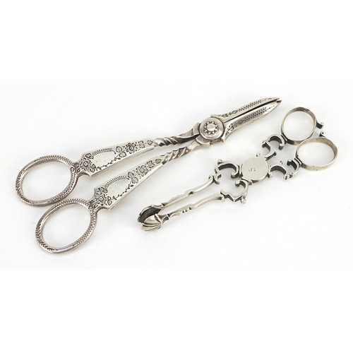 2237 - Pair of Georgian silver sugar nips and a pair of Edwardian silver grape scissors by Atkin Brothers, ... 