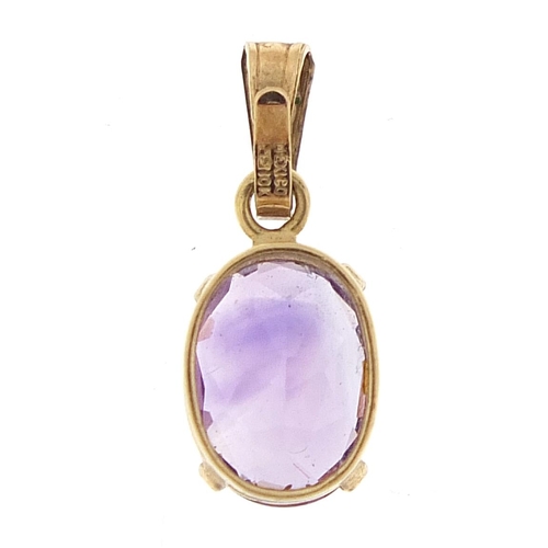 1981 - Ten carat gold amethyst pendant, 1.5cm high, 0.4g