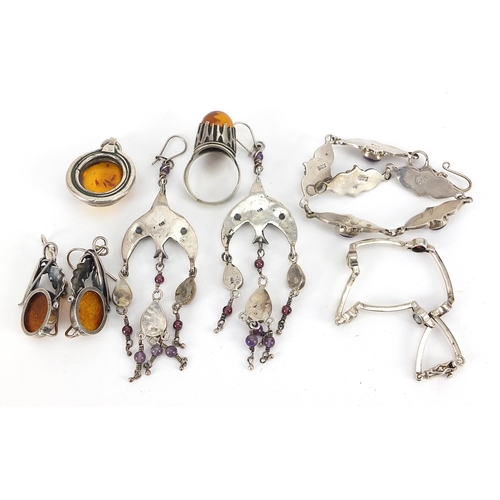 2106 - Silver semi precious stone jewellery comprising two pairs of earrings, two bracelets, pendant and ri... 