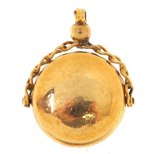 1835 - 9ct gold bloodstone spinner fob, 2.7cm high, 6.2g