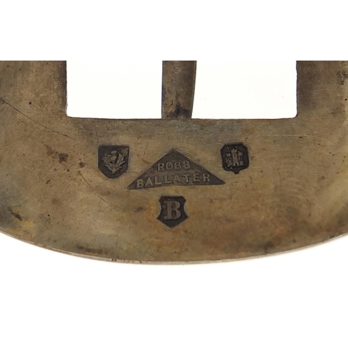 2294 - Robb Ballater, Scottish silver belt buckle, Edinburgh 1907, 6.5cm wide, 25.8g