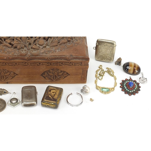 694 - Antique and later jewellery and objects including silver plated vestas, Northern Grammar School for ... 