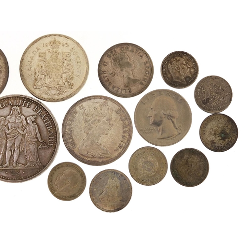 1587 - British and world coinage, some silver including French 1967 ten francs and Canadian fifty cents, to... 