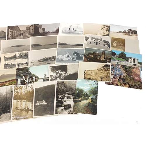 1511 - Early 20th century and later postcards, predominantly photographic including street scenes and Conwa... 