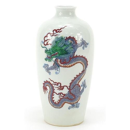 1100 - Chinese porcelain wucai vase hand painted with two dragons, six figure character marks to the base, ... 