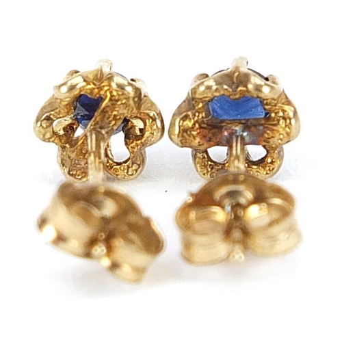 1908 - Pair of 9ct gold sapphire solitaire stud earrings, 4.5mm in diameter, 0.8g