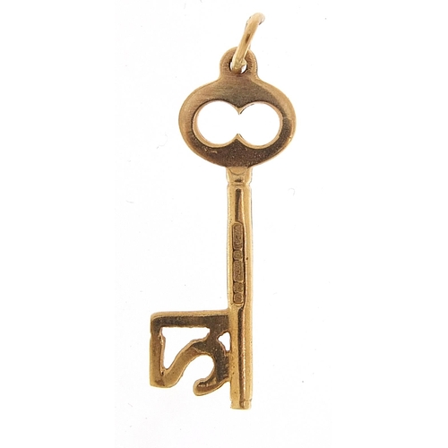 1948 - 9ct gold 21 key charm, 2.6cm high, 0.9g